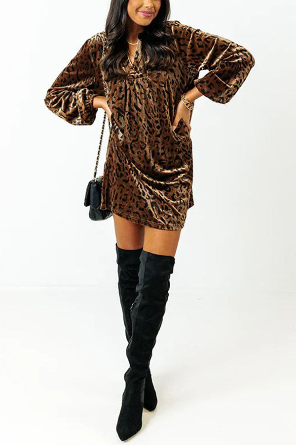 Changing Seasons Fashion Leopard Velvet Dress