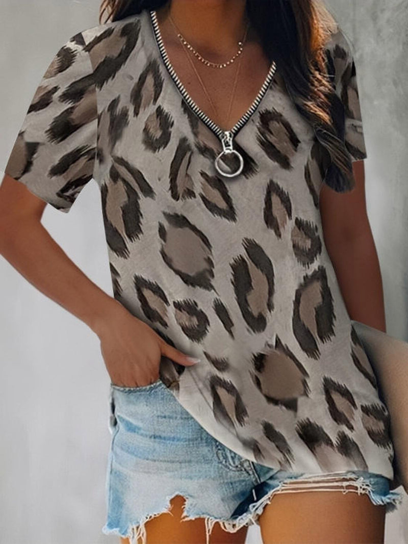 Loose Short Sleeve Leopard Print V-Neck Zipper T-Shirts