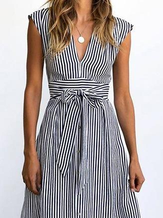 V-neck Button Printed Striped Short-sleeved Dress